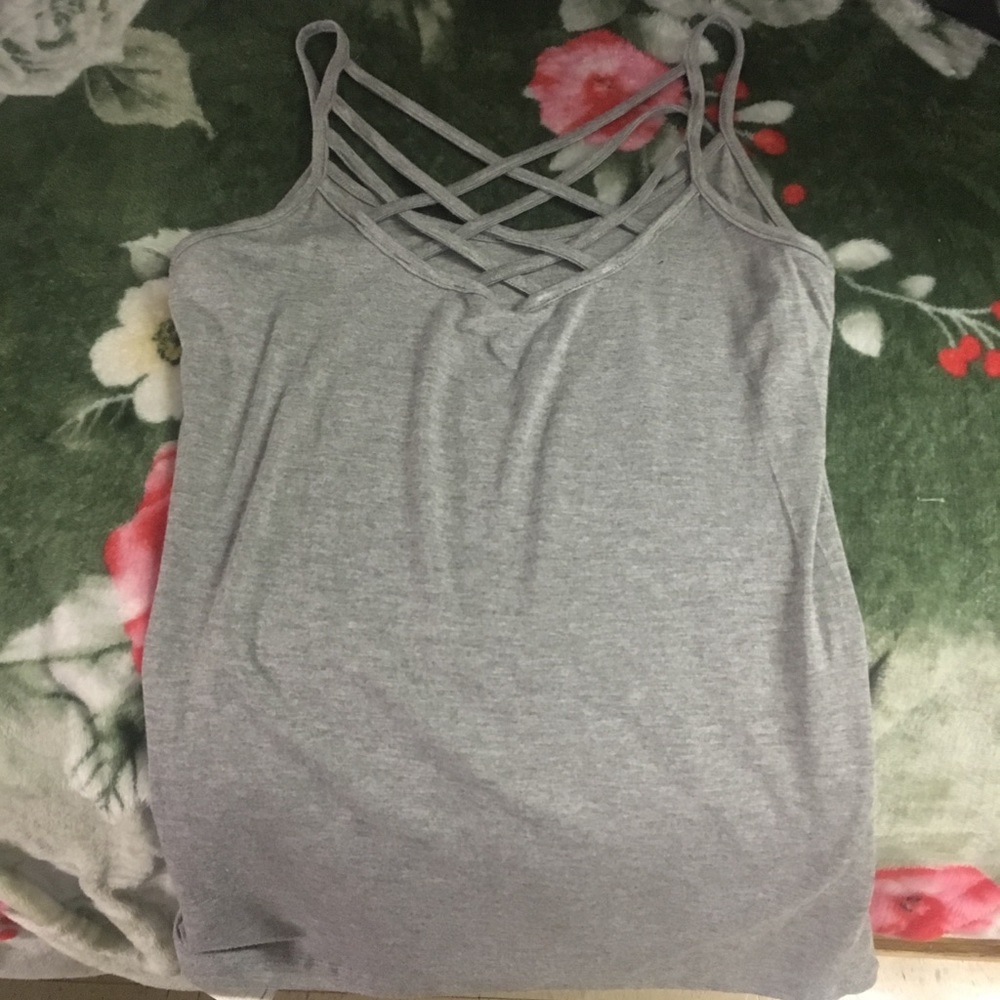 Cross cross tank
